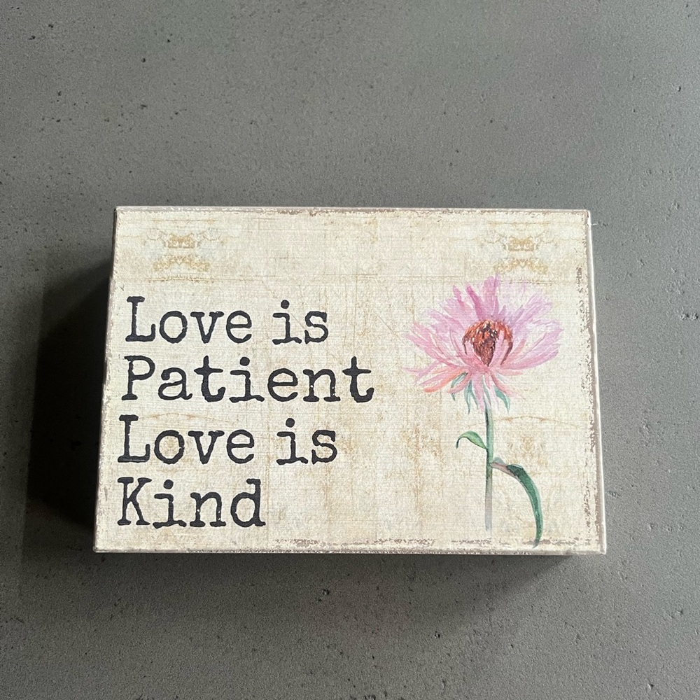 NWT “Love is Patient Love is Kind” Wall Sign